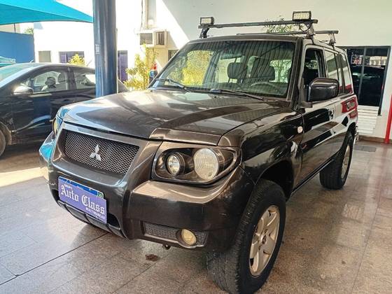 MITSUBISHI PAJERO TR4 2.0 4X4 16V FLEX 4P MANUAL MITSUBISHI PAJERO TR4 2.0 4X4 16V FLEX 4P MANUAL